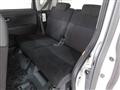 2011 Daihatsu Tanto