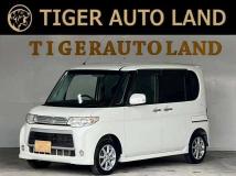 2011 Daihatsu Tanto