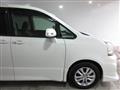2010 Toyota Voxy