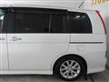 2010 Toyota Isis