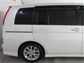 2010 Toyota Isis