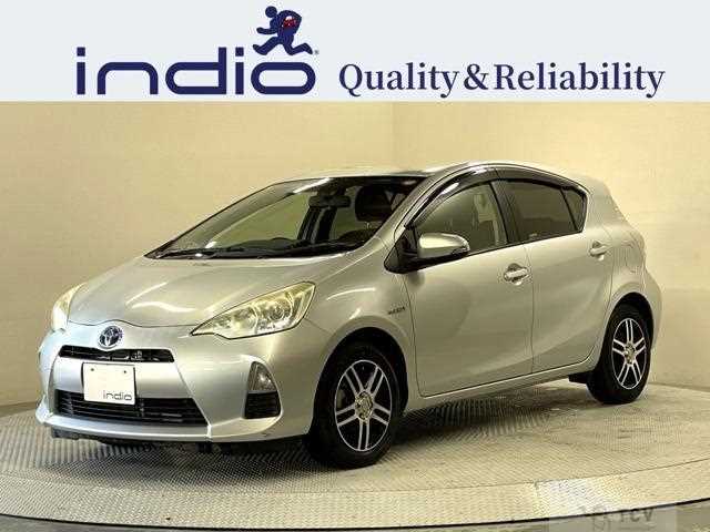 2013 Toyota AQUA