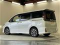 2021 Toyota Voxy
