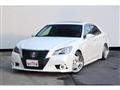 2013 Toyota Crown Hybrid