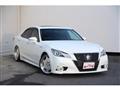 2013 Toyota Crown Hybrid