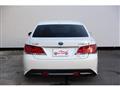 2013 Toyota Crown Hybrid