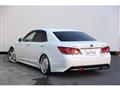 2013 Toyota Crown Hybrid