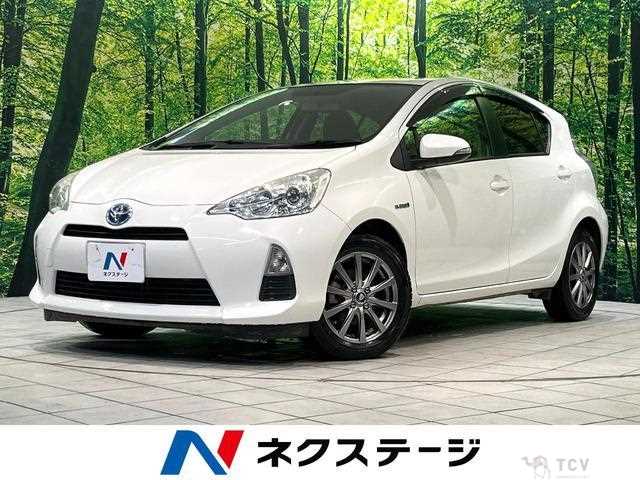 2013 Toyota AQUA
