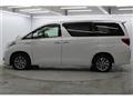 2014 Toyota Alphard Hybrid