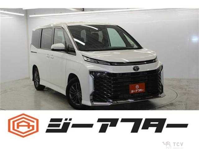 2022 Toyota Voxy