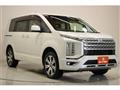 2019 Mitsubishi Delica D5