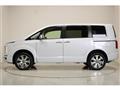 2024 Mitsubishi Delica D5