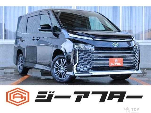 2022 Toyota Voxy