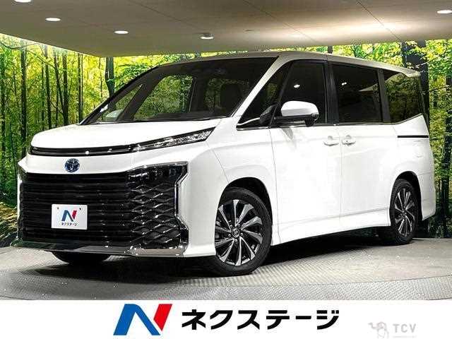 2025 Toyota Voxy