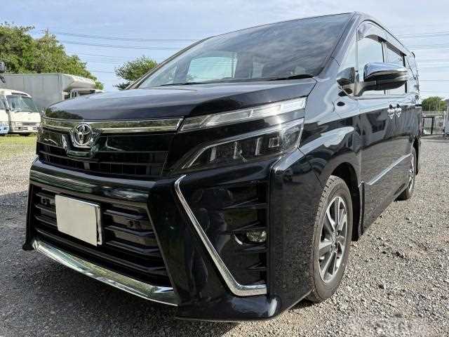 2020 Toyota Voxy