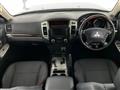 2015 Mitsubishi Pajero