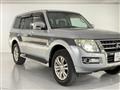 2015 Mitsubishi Pajero