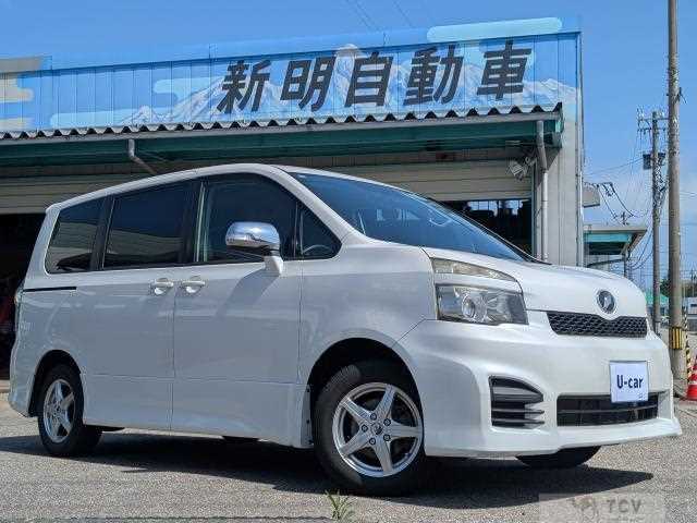 2012 Toyota Voxy