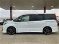 2016 Toyota Noah