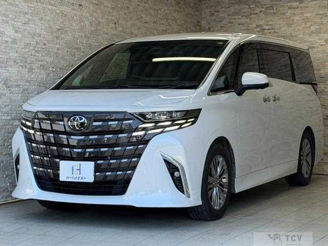 2023 Toyota Alphard Hybrid