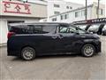 2019 Toyota Alphard Hybrid
