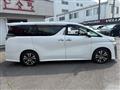 2019 Toyota Vellfire
