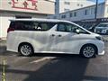2017 Toyota Alphard G