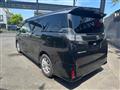 2017 Toyota Vellfire