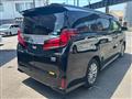 2019 Toyota Alphard Hybrid