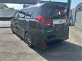 2016 Toyota Alphard G