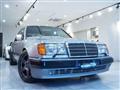 1993 Mercedes-Benz Midium Class