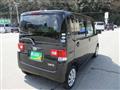 2011 Daihatsu Tanto