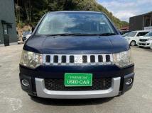 2011 Mitsubishi Delica D5