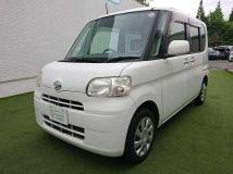2012 Daihatsu Tanto