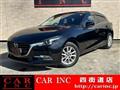 2017 Mazda Axela