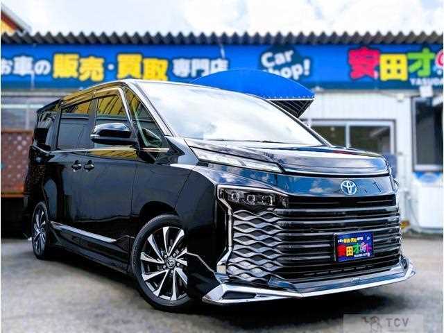 2023 Toyota Voxy
