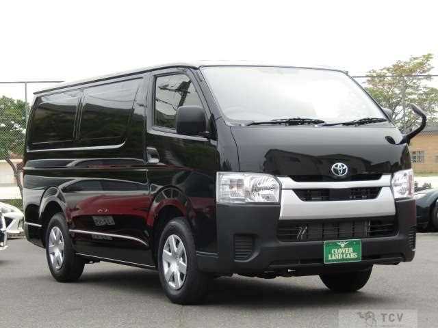 2022 Toyota Hiace Van