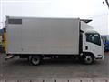 2020 Isuzu Elf Truck