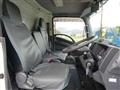 2020 Isuzu Elf Truck