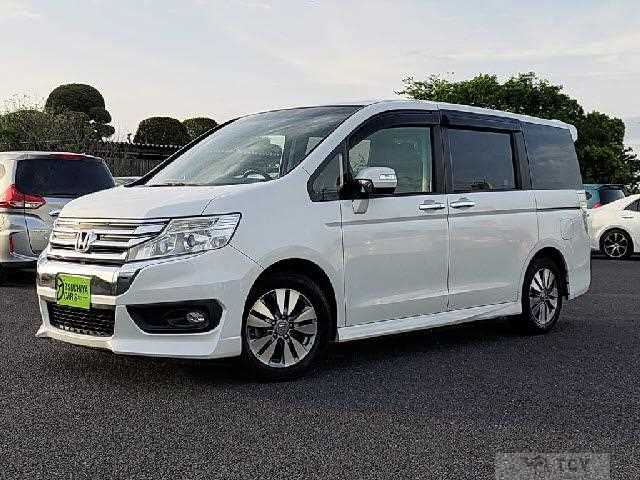 2014 Honda Step WGN