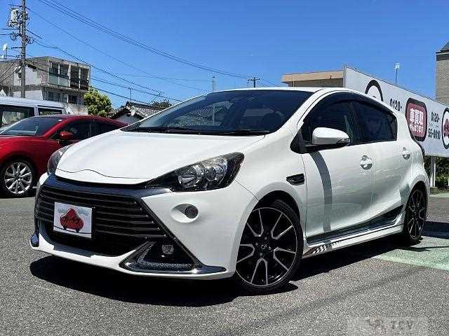 2017 Toyota AQUA