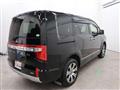 2020 Mitsubishi Delica D5