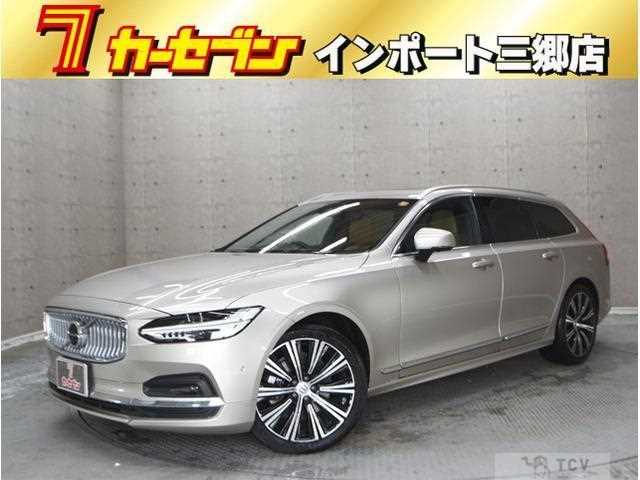 2022 Volvo V90