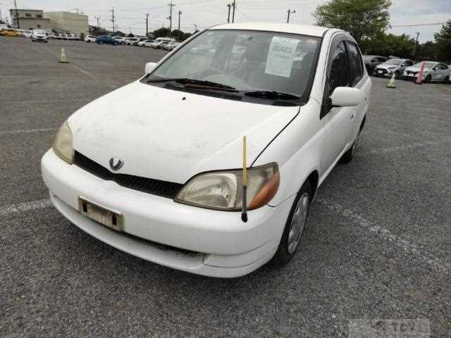 2002 Toyota Platz