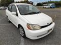 2002 Toyota Platz