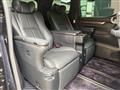 2020 Toyota Alphard Hybrid