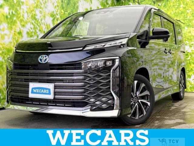 2022 Toyota Voxy
