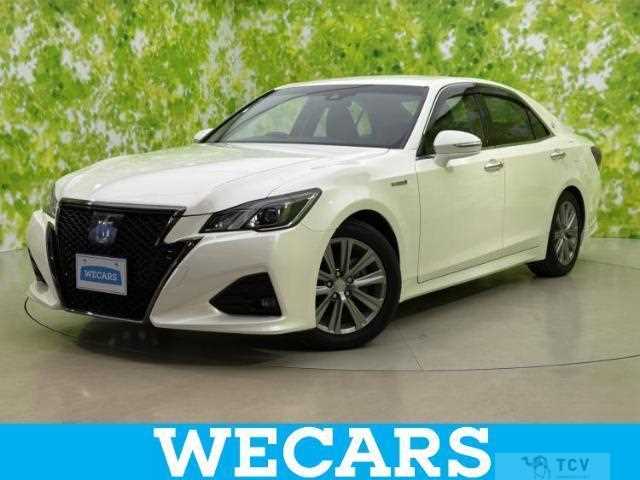 2017 Toyota Crown Hybrid