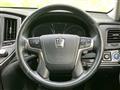 2013 Toyota Crown Hybrid