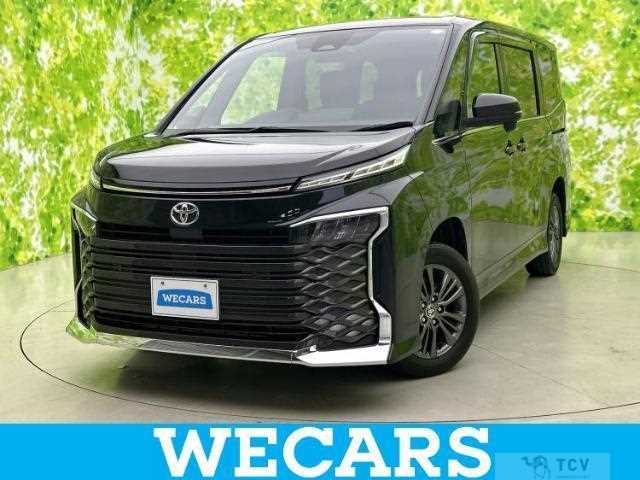 2023 Toyota Voxy